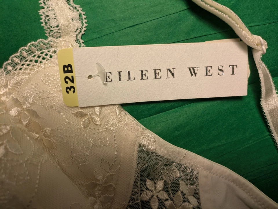 Nuevo con etiquetas Sujetador Eileen West Marfil Elegante Floral Bordado Bajo Alambre 32B Foto 3 de 4