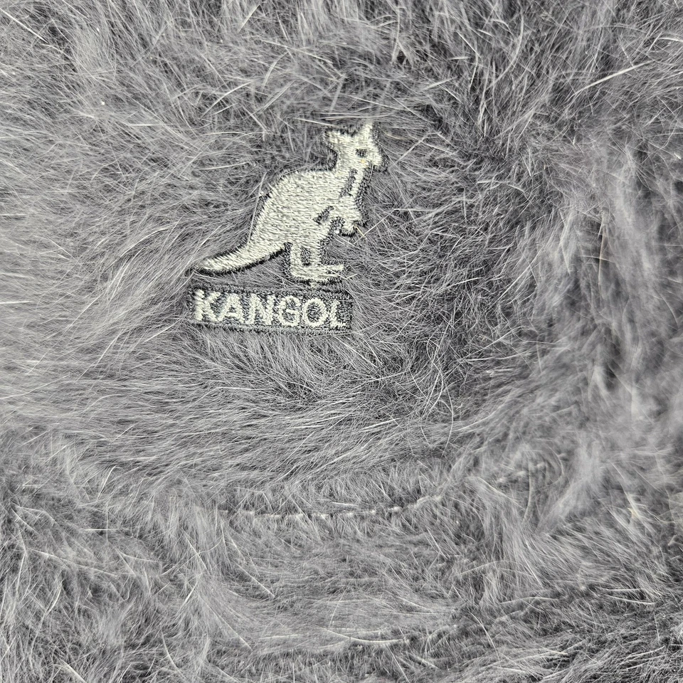 Gorra Kangol Furgora Informal Ajustada Para Hombres Pequeña Gris Difusa Angora Cubo Cloche Foto 2 de 4