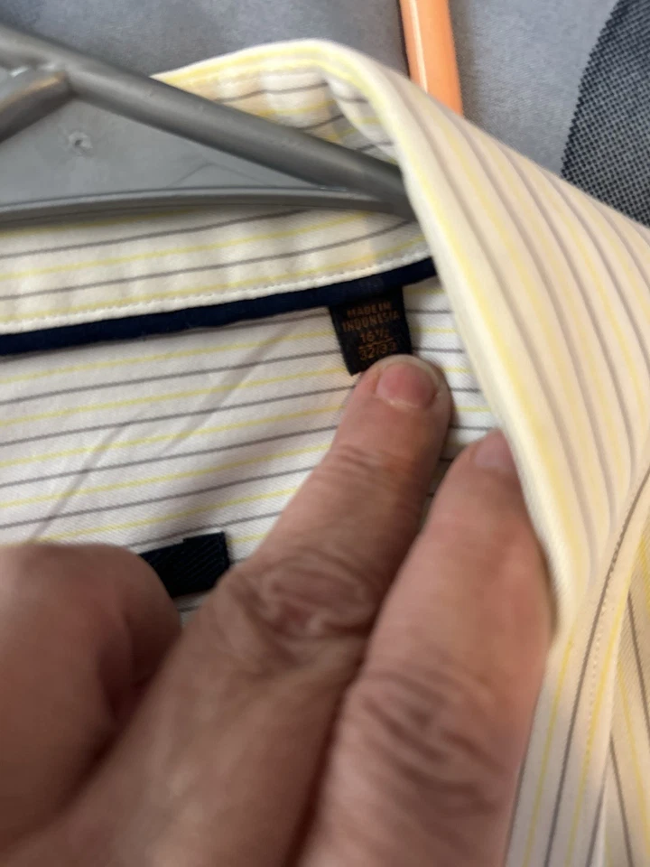 Elie Tahari Men’s Size 16.5 32/33 Long Sleeve Dress Shirt Yellow Gray 1446 - Image 3 of 4