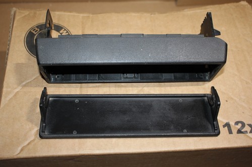 GENUINE ORIGINAL BMW E34 E32 CASSETTE BOX CENTER CONSOLE FRAME WITH LID OEM - Picture 7 of 12