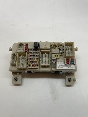 7M5T14A073BC SICHERUNGS-/RELAISKASTEN / 766825 für FORD FOCUS
