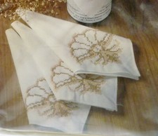 Bernat Scroll Napkins Stamped Cross Stitch Kit-NIP 1983-4 Napkins 17" Square