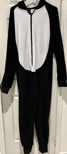 Totally Pink Penguin Adult Footless Bodysuit Size 1X/2X - Picture 1 of 4
