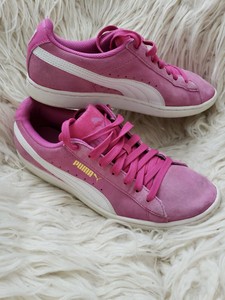 hot pink puma suede