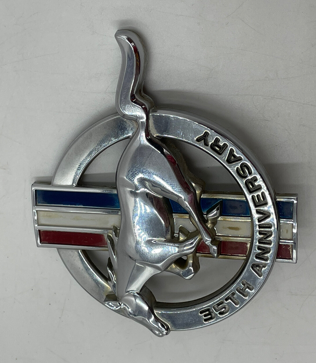 1999 FORD MUSTANG 35TH ANNIVERSARY LH DRIVER SIDE FENDER EMBLEM LOGO BADGE - Picture 4 of 11