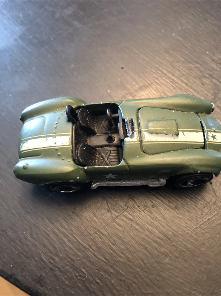 Hot Wheels Redline US Army Corvette Olive Green 1982 - Изображение 2 из 4