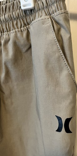 Hurley Nylon Stretch Youth Joggers Pants Size 10/12 Khaki Pockets Drawstring EUC - Picture 2 of 7