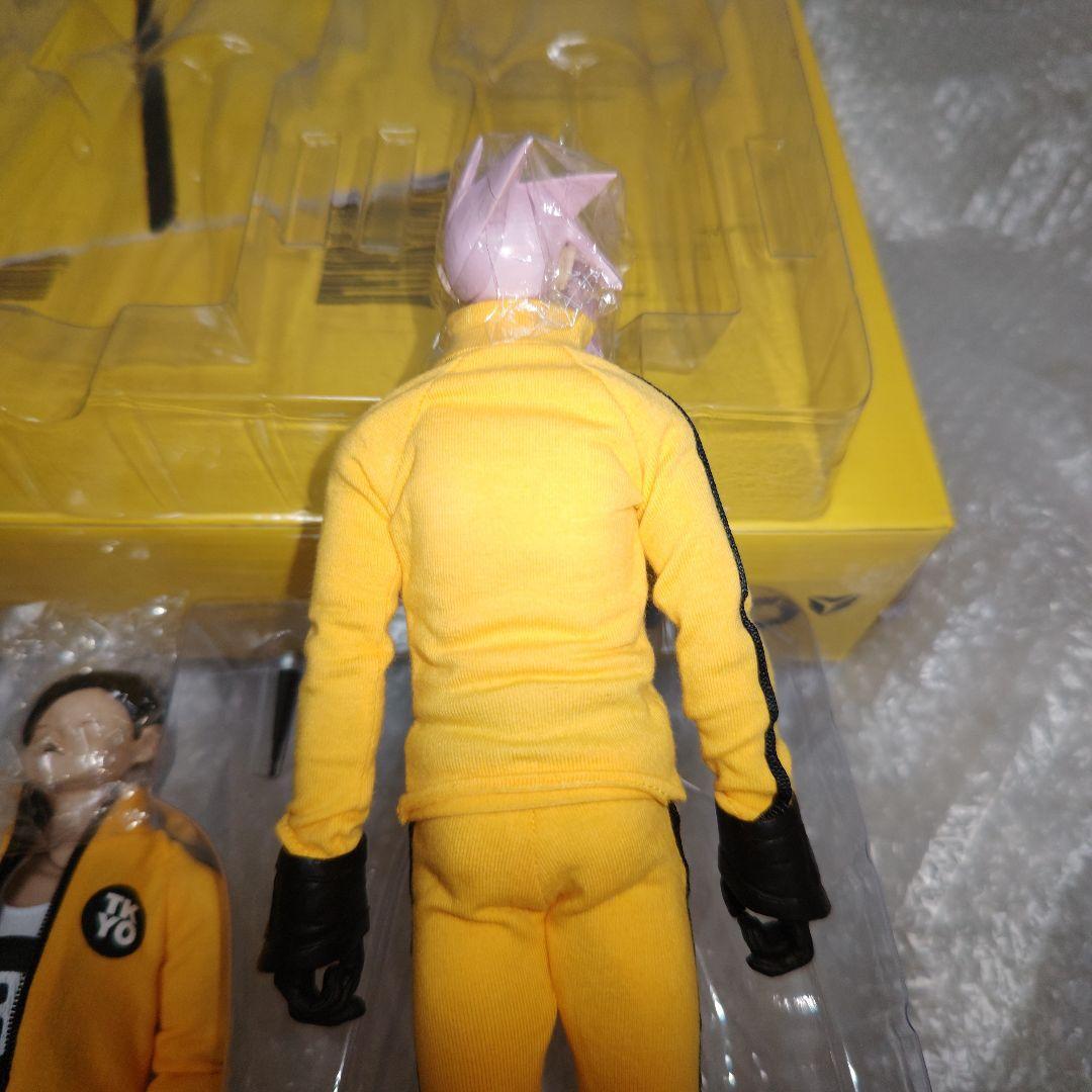 threeA Figure TKYO YELLOW HORNET BOX Collectible Japan threeA Figure TKYO YELLOW HORNET BOX Collectible Japan