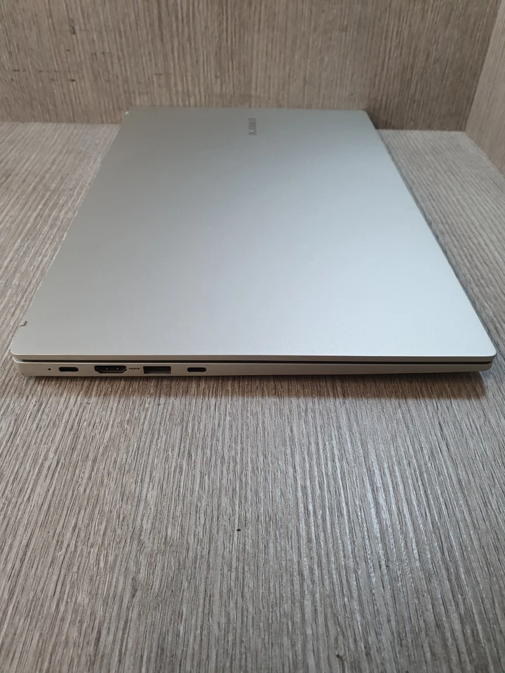 Samsung NP750XDA i5-1135G7 @ 2.4GHz 8GB DDR4 256GB NVMe Grade C EE2907 - Image 4 of 4