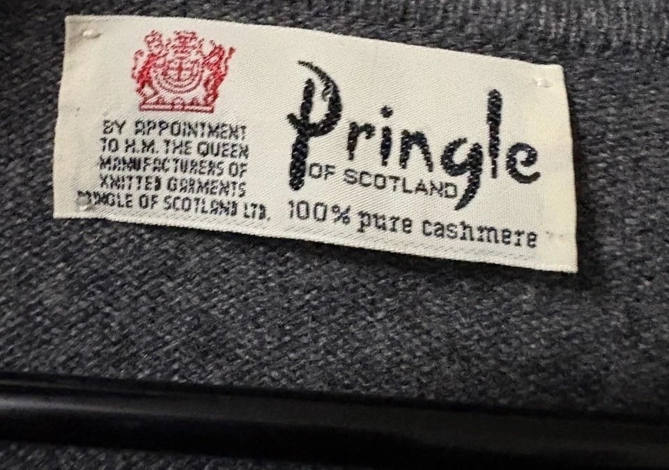 Suéter Pringle Of Scotland de colección para hombre 100 % cachemir puro cuello grande Foto 2 de 3