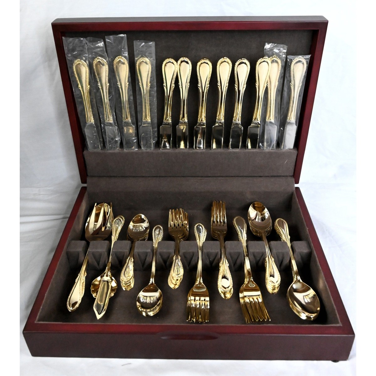 Farberware BREEZE GOLD Pattern Gold Electroplate 64 PC Flatware