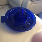 Manual Vintage Cobalt Blue Citrus juicer extractor/squeezer (G22)