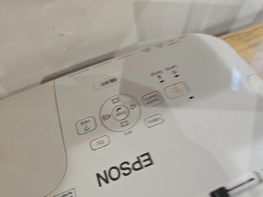 Epson EB-X11 H435B LCD Projector This is UNTESTED - Image 4 of 4