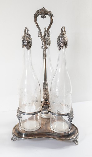 Antique Pairpoint Silverplate Tantalus Wine Decanter 3 Engraved Bottles Grapes - Picture 2 of 12