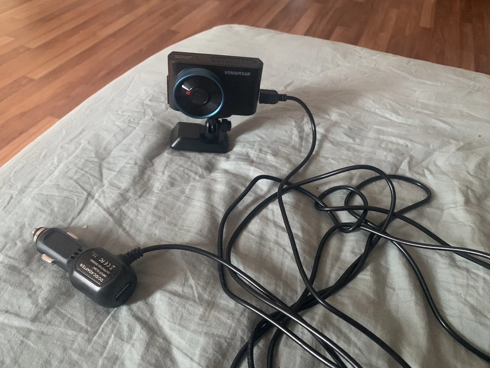 Sylvania ROADIGHT PLUS 1080p HD приборной панели камеры с картой памяти RDSGHT_PLUS.BX BNIB - Изображение 3 из 4