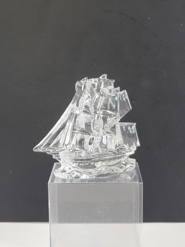 Waterford Crystal Tall Sailing Ship Sculpture #40033441 - Picture 2 of 13