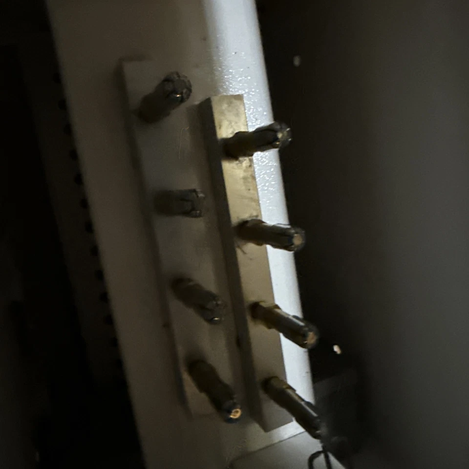 Titan Controls Ares 8 - Generador de gas natural (CO2) de ocho quemadores - Recogida local Foto 4 de 4