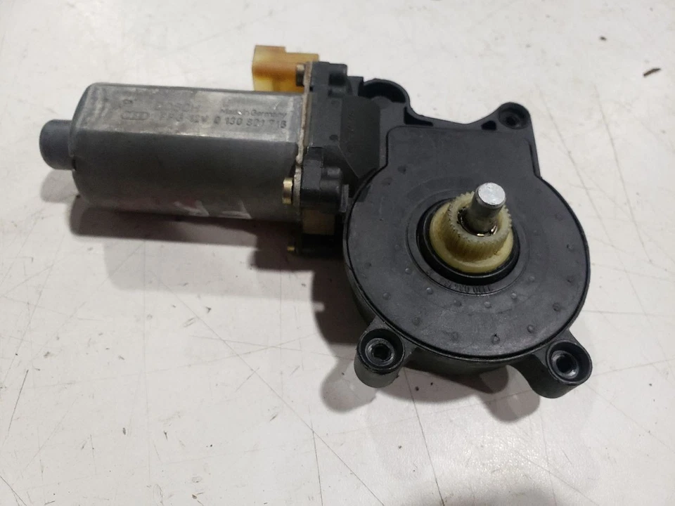 Front Right Window Motor - 2001 BMW 330CI Coupe Manual - 00-06 OEM 8362063 - Image 4 of 4