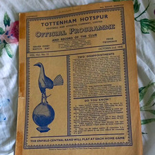 Tottenham Hotspur v Blackburn Rovers Official Programme 2 Oct 1948.