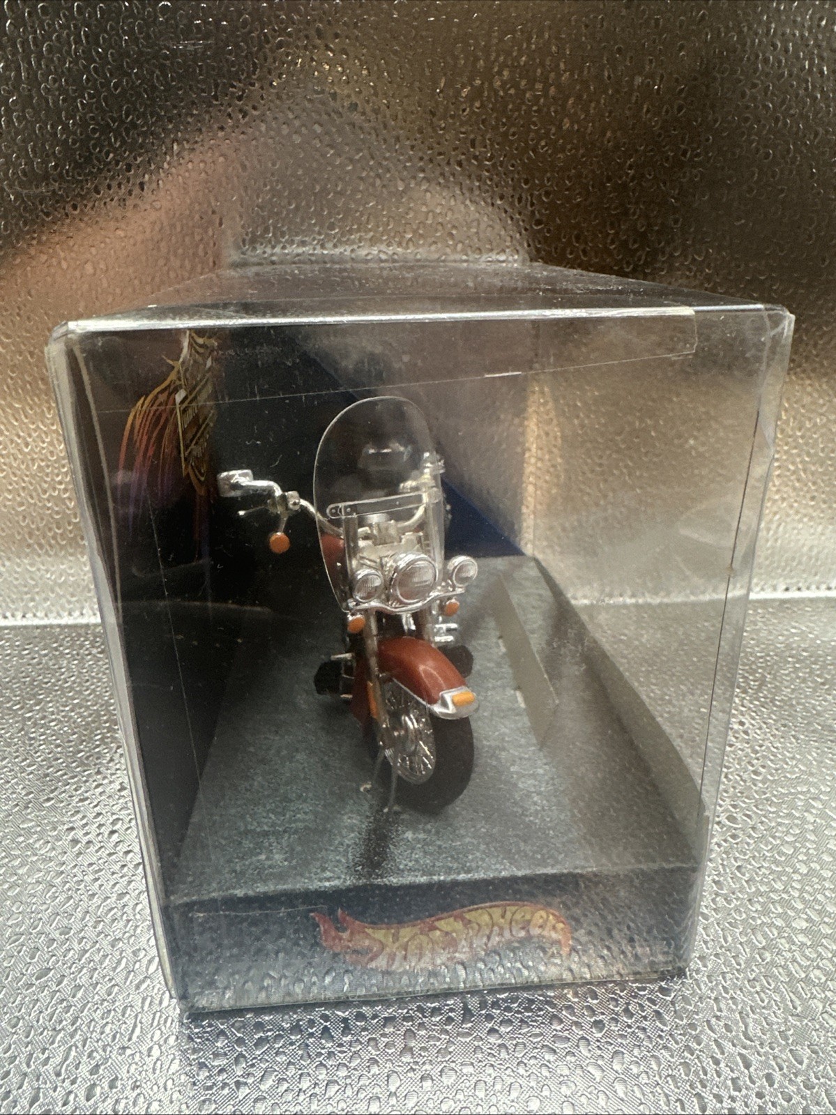 Picture 2 of 18