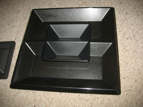 TUPPERWARE VERY CONTEMPORARY CHIP AND SALSA SERVER, BLACK - Imagen 2 de 3