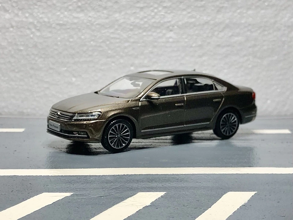 1:43 VOLKSWAGEN PASSAT 380 TSI (2016) MODELLINO🔝INFO IN DESCRIZIONE ⬇️ (NO 1:18 - Immagine 2 di 4
