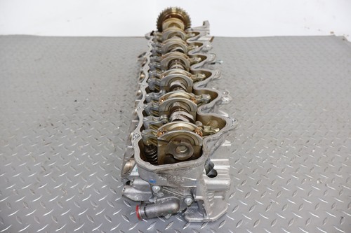 08-11 Maybach 57 5.5L V12 SOHC Right Engine Cylinder Head W/ Valves & Camshaft - Picture 19 of 23