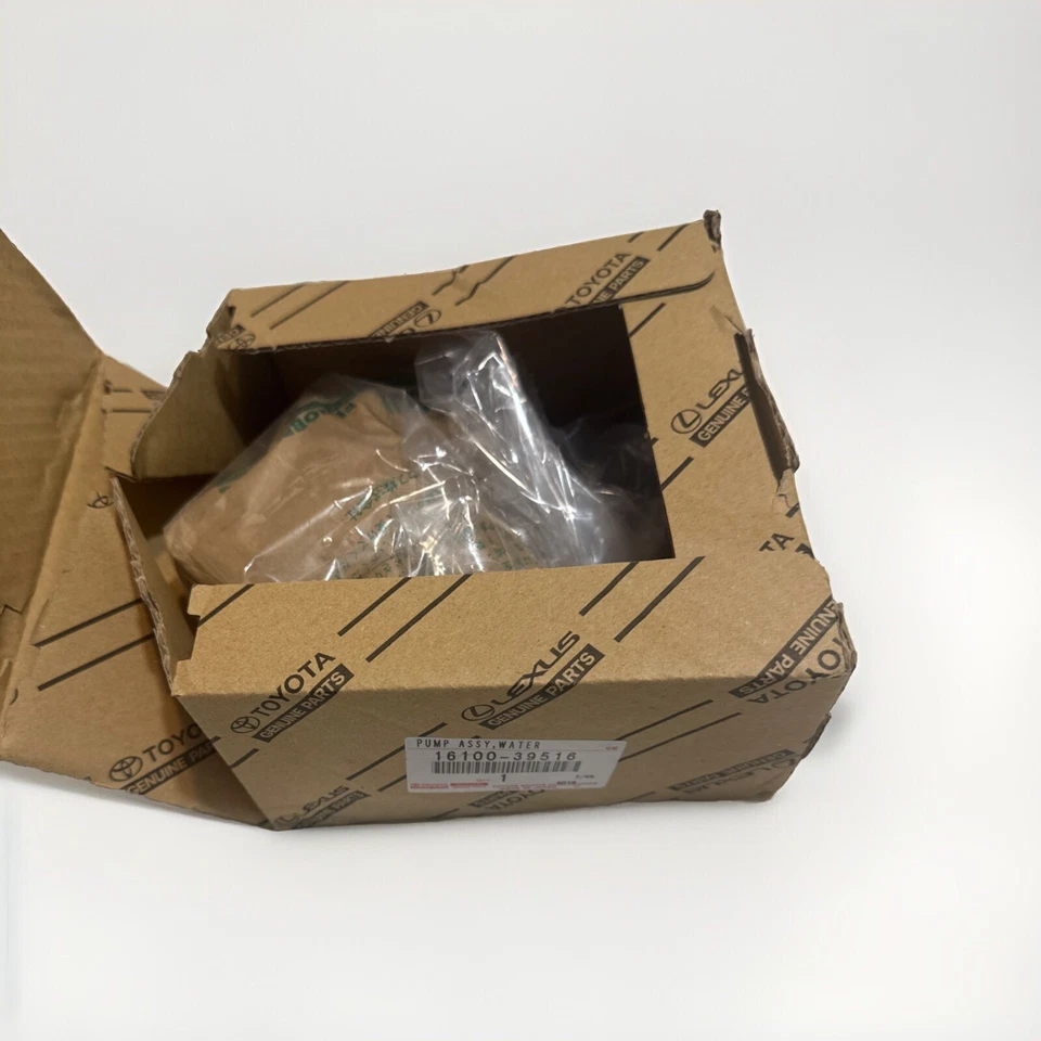 Bomba de agua de motor original OEM para Toyota Camry Highlander Sienna 16100-39516  Foto 2 de 4