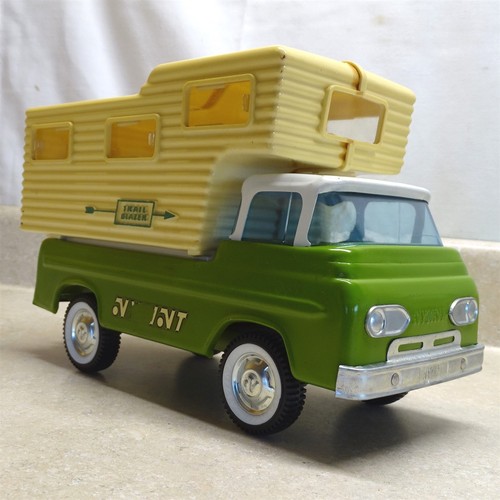 Vintage Nylint Trail Blazer Camper Truck, Pressed Steel, Plastic Camper Shell - Picture 17 of 18