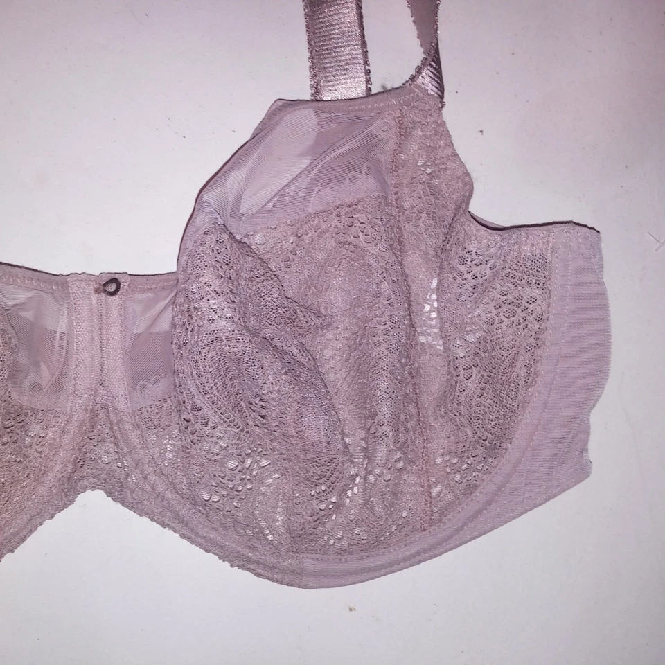 Sujetador Fantasie 38G gris ribete de encaje sin forro transparente con aros Foto 4 de 4