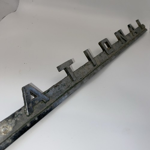 Vintage International Truck Side Emblem 96905-H 40s 50s OEM 25” Steel OTR - Picture 4 of 8