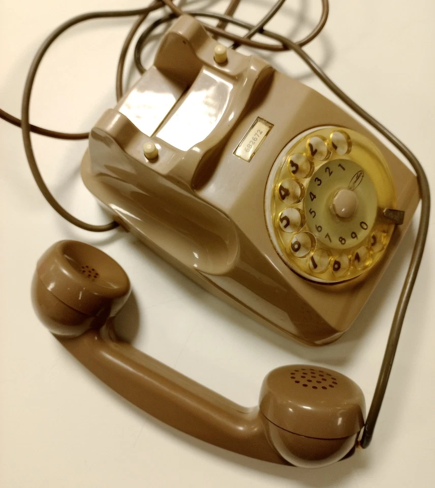 Classico telefono fisso SIP degli anni '80 - vintage - Immagine 3 di 4