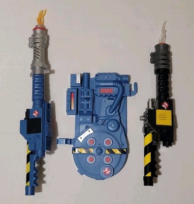 Hasbro Ghostbusters Proton Pack With Proton Blaster Lot