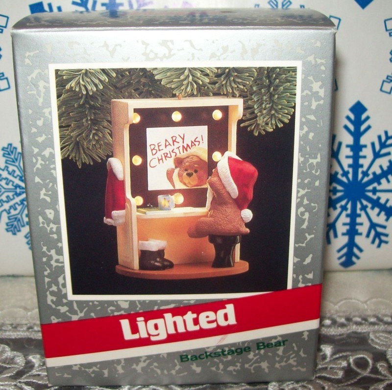 HALLMARK BACKSTAGE BEAR 1989 MAGIC LIGHTED CHRISTMAS KEEPSAKE ORNAMENTS