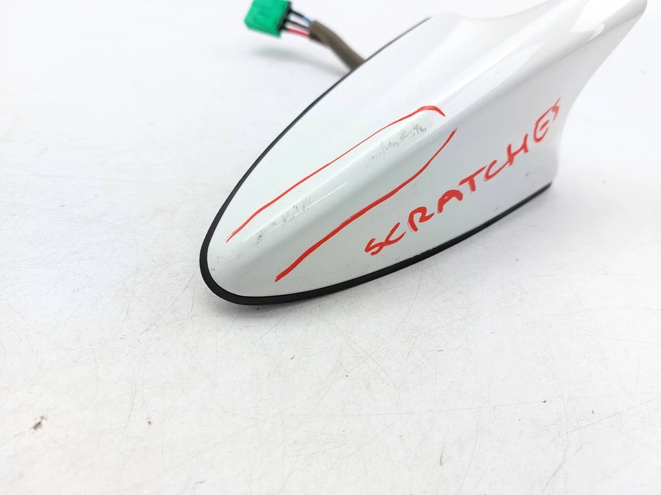 AERIAL ROOF ANTENNA SHARK FIN IN WHITE 96210-F1400 KIA SPORTAGE MK4 2016 - Image 3 of 4