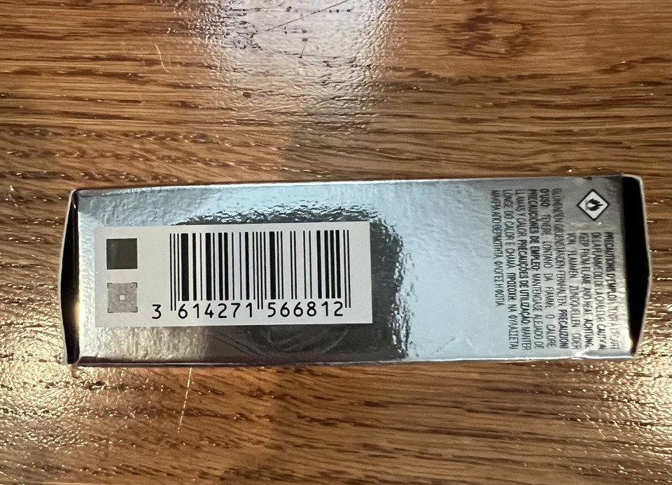 Aceite de labios Lancome Juicy Shaker APPLE MOI 401 - 0,22 oz - Nuevo con caja  Foto 3 de 4