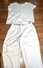 Victoria's Secret Womens Pajama Set T-Shirt & Pants Size M Beige Thermal Knit