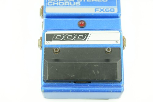 Pedale per chitarra vintage DOD FX68 effetto coro super stereo - pentole pulite - Foto 3 di 11