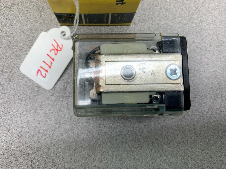 LOT OF 7 NEW IN BOX ECG RELAY 3PDT - Image 4 of 4