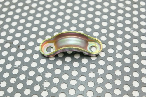 Porsche 911 912 Lagerdeckel 90134722100 Lenkgetriebe