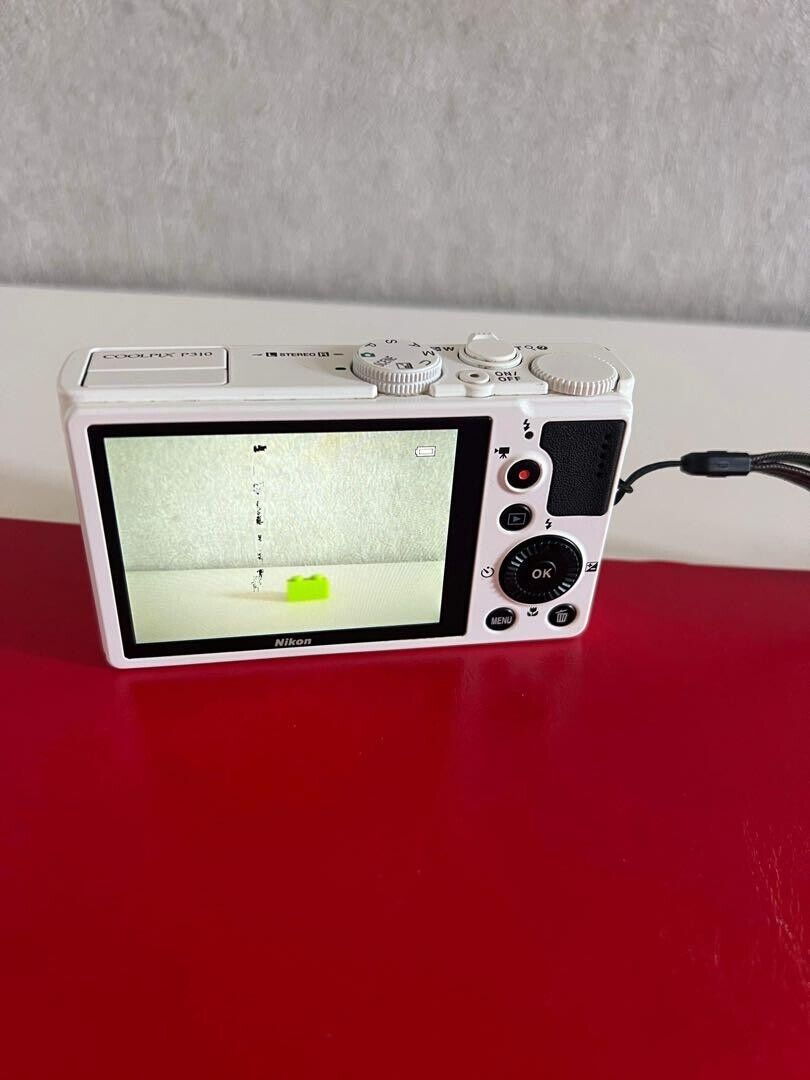 Nikon COOLPIX P310 Digital Camera - White Tested From Japan Nikon COOLPIX P310 Digital Camera - White Tested From Japan