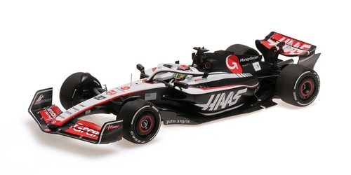 Moneygram Haas F1 Team VF-23 Kevin Magnussen #20 2023 1/18 MINICHAMPS Formula 1