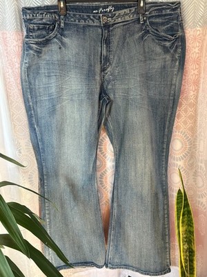 Y2K MS FIREFLY Plus sz 24 Flare leg dark stone washed denim embroidered pockets