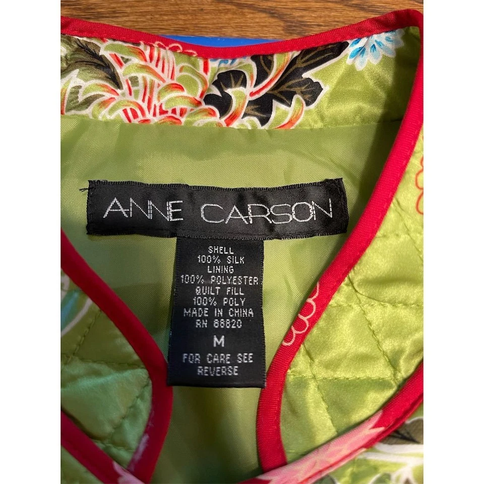 Chaqueta floral acolchada 100 % seda verde M Anne Carson para mujer cierre de botones Foto 2 de 4