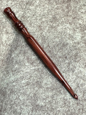 Hand carved KINGWOOD WOOD YARN CROCHET HOOK size H
