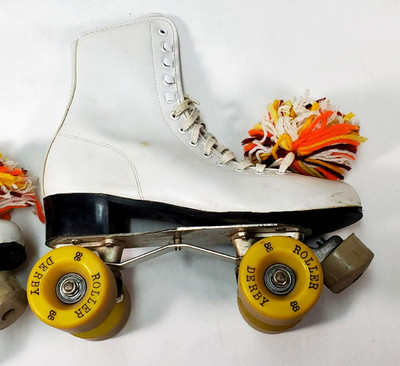 Vintage Roller Skates Ladies Size 7  Roller Derby 88 w/ Pom Poms