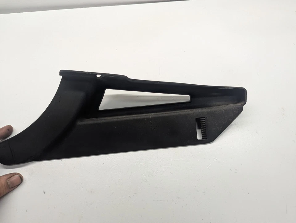 Cubierta de cinturón inferior OEM 2004-2019 Harley Davidson Sportster XL1200 883 Foto 4 de 4