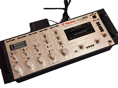 Vestax PMC-26 Rotary DJ Mixer Champagner Gold getestet Vintage Japan