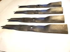 JOHN DEERE 42A SIDE DISCHARGE LAWN MOWER BLADE (QUANTITY OF FOUR PART # UC22008)