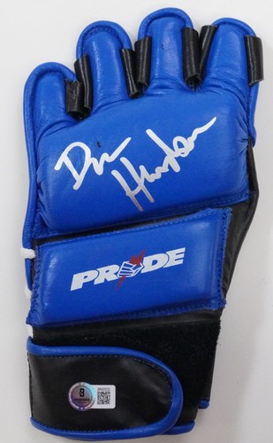 Dan Henderson Signed Official Pride FC Ouano Red Bolt Glove BAS COA UFC HOF Auto - Picture 5 of 24